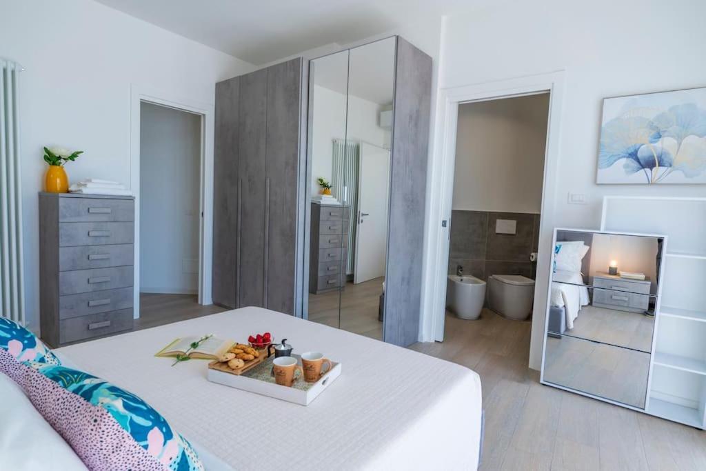 Rossini Home Pesaro Vicino Al Teatro Rossini By Yohome Exteriör bild