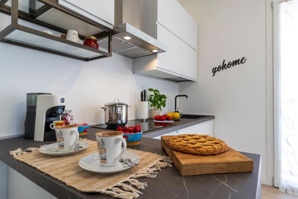 Rossini Home Pesaro Vicino Al Teatro Rossini By Yohome Exteriör bild