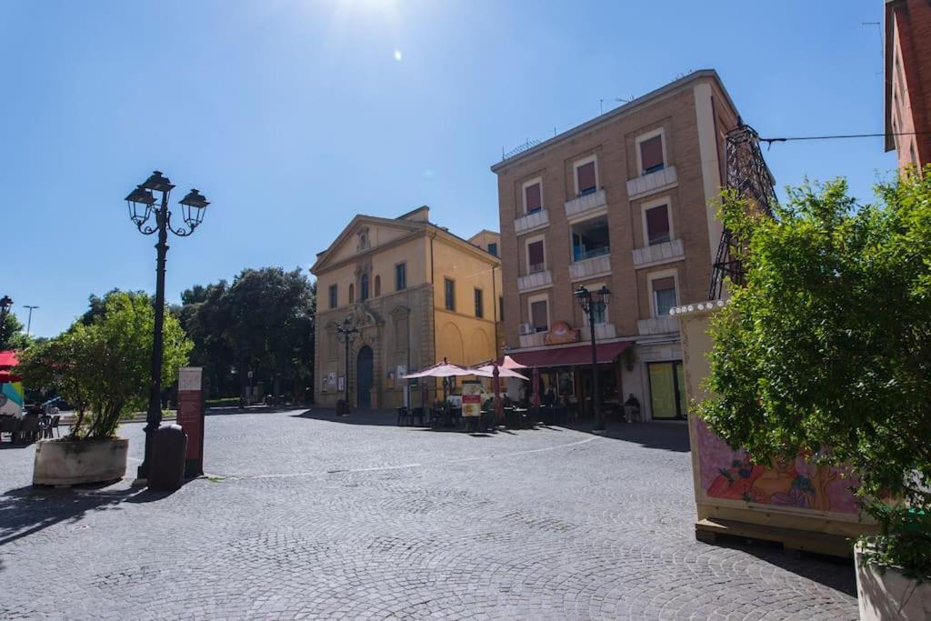 Rossini Home Pesaro Vicino Al Teatro Rossini By Yohome Exteriör bild