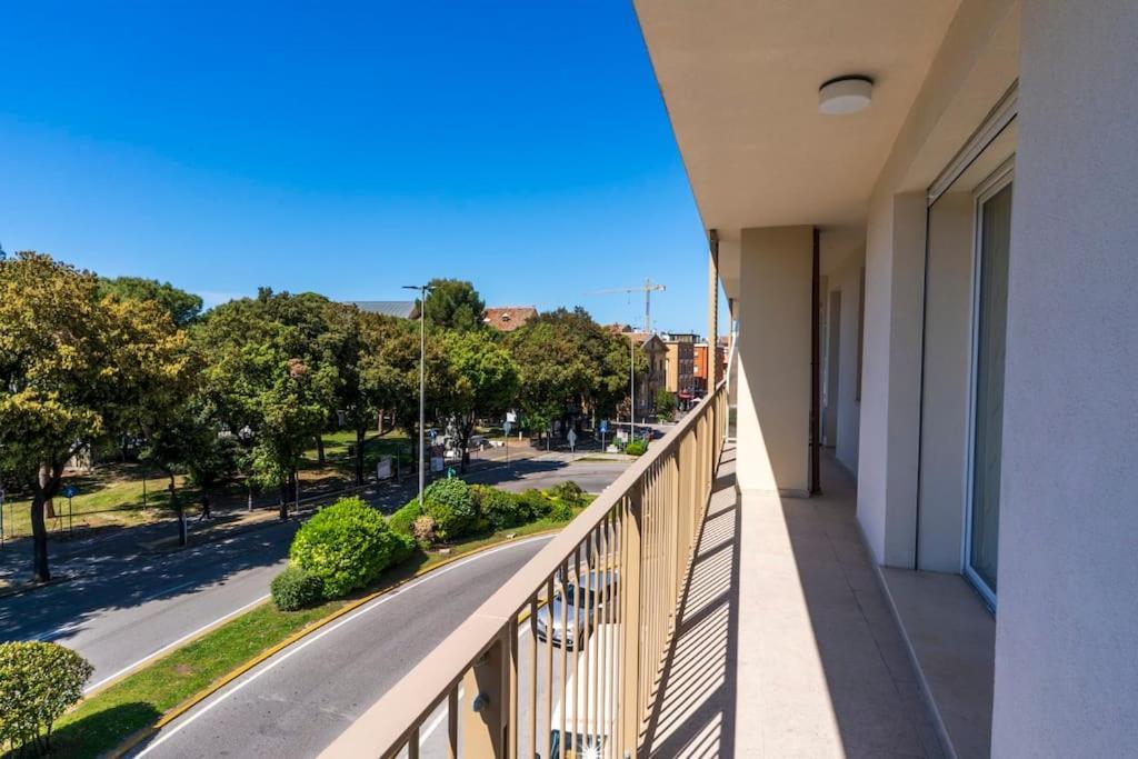 Rossini Home Pesaro Vicino Al Teatro Rossini By Yohome Exteriör bild